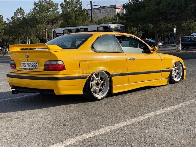 BMW 325 1996, 300,000 km - 2.5 l - Bakı