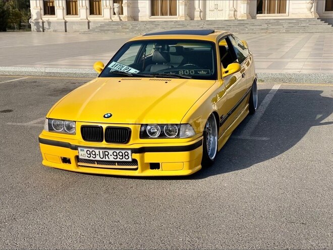 BMW 325 1996, 300,000 km - 2.5 l - Bakı