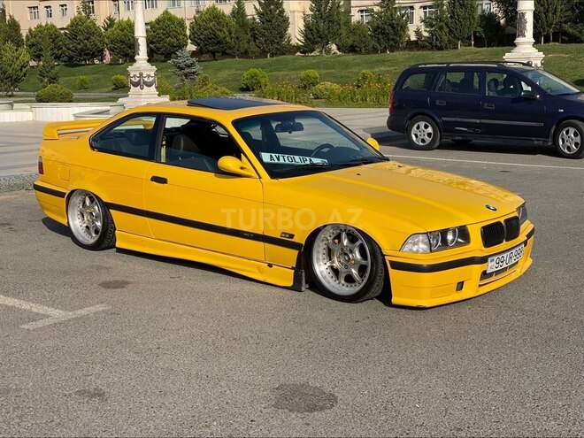 BMW 325 1996, 300,000 km - 2.5 l - Bakı