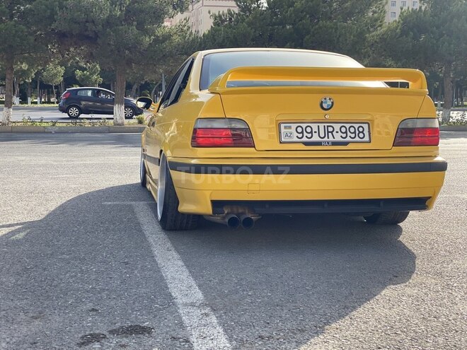 BMW 325 1996, 300,000 km - 2.5 l - Bakı