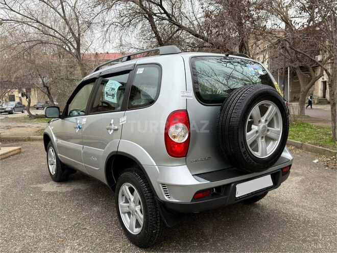 Chevrolet Niva 2016, 18,300 km - 1.7 l - Sumqayıt