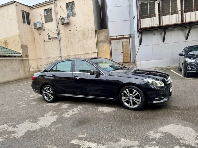 Mercedes E 220 d 2015, 184,000 km - 2.2 l - Bakı