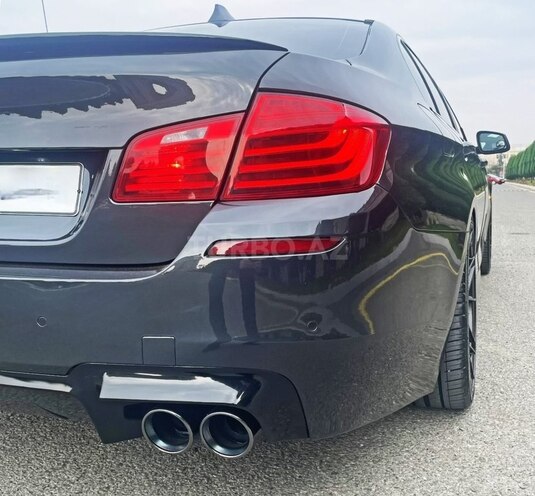 BMW 528-8