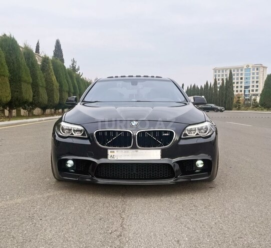 BMW 528-2