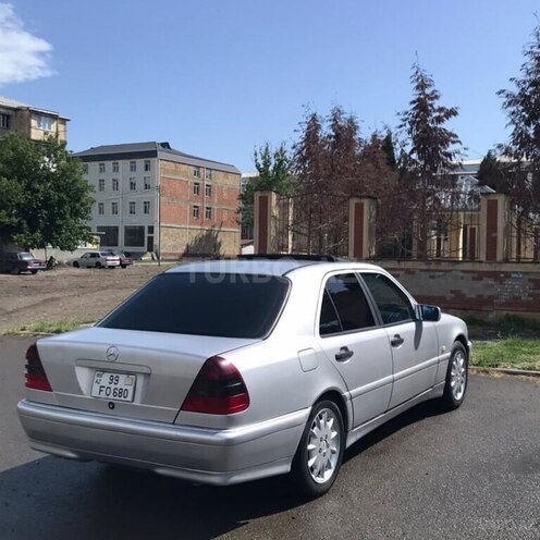Mercedes C 200 1998, 327,849 km - 2.0 l - Ucar