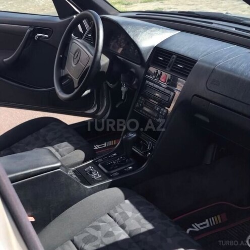 Mercedes C 200 1998, 327,849 km - 2.0 l - Ucar