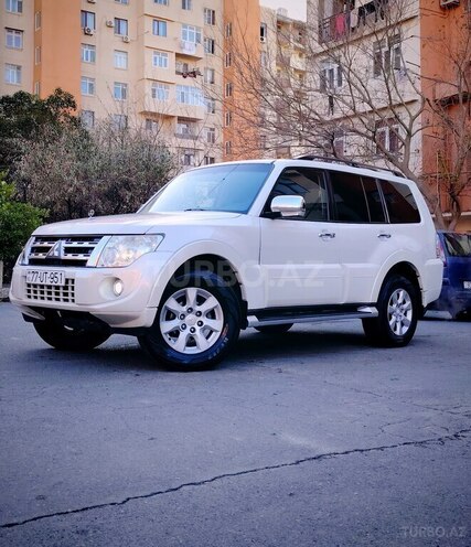 Mitsubishi Pajero 2012, 202,000 km - 3.5 л - Bakı