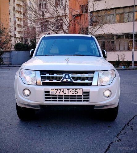 Mitsubishi Pajero 2012, 202,000 km - 3.5 л - Bakı