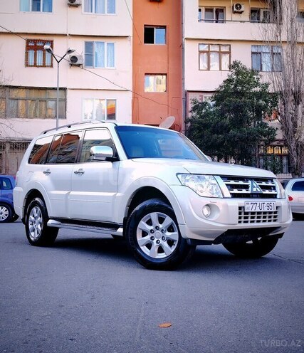 Mitsubishi Pajero 2012, 202,000 km - 3.5 л - Bakı
