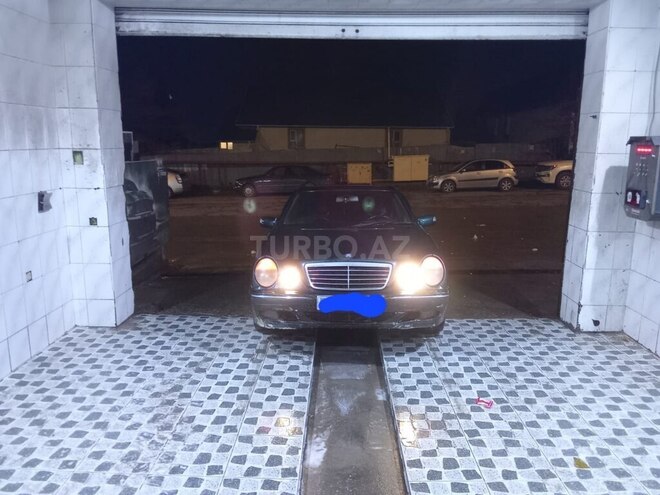 Mercedes C 220 d 2000, 265,890 km - 2.2 l - Bakı