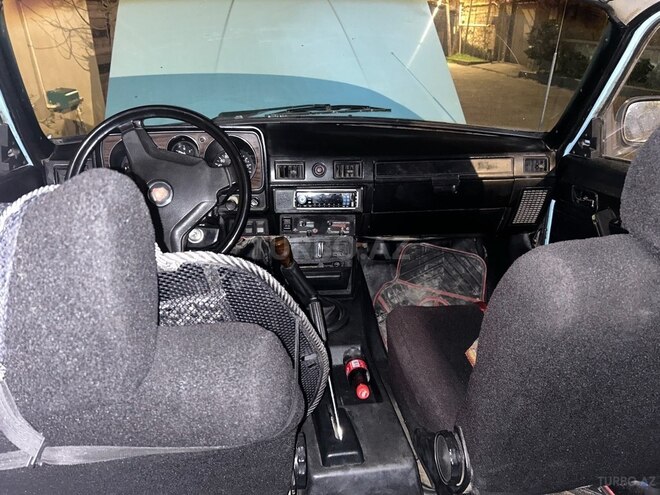 GAZ 24-10 1988, 200,000 km - 2.4 л - Bakı