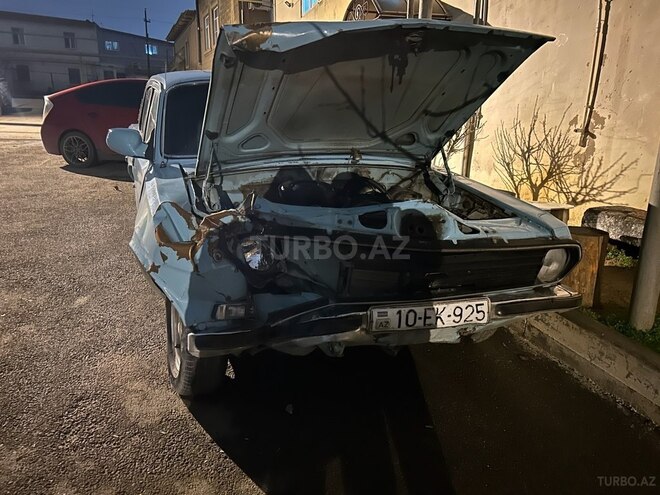 GAZ 24-10 1988, 200,000 km - 2.4 л - Bakı
