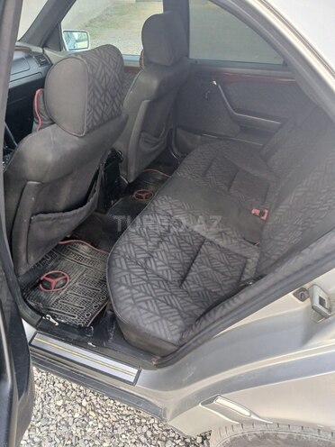 Mercedes C 180 1995, 400,000 km - 1.8 l - Göyçay