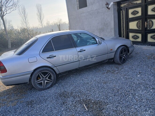 Mercedes C 180 1995, 400,000 km - 1.8 l - Göyçay