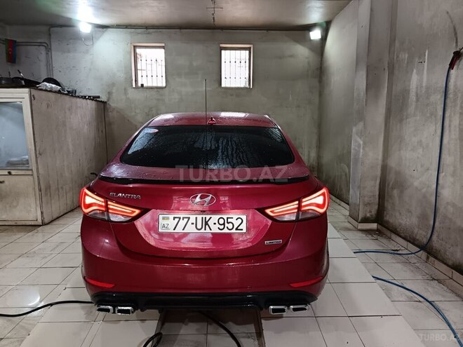 Hyundai Elantra 2015, 180,000 km - 1.8 l - Bakı