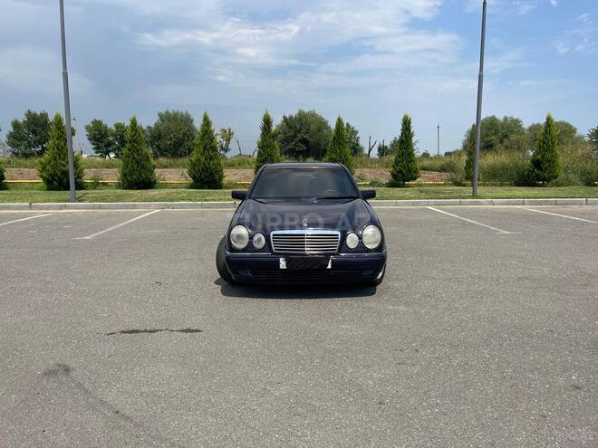 Mercedes E 230 1997, 460,000 km - 2.3 l - Ağcabədi