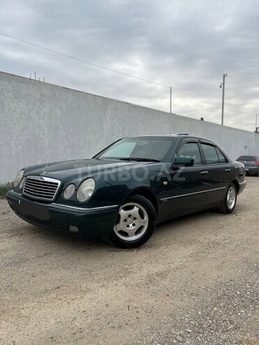 Mercedes E 230 1996, 330,126 km - 2.3 l - Bakı