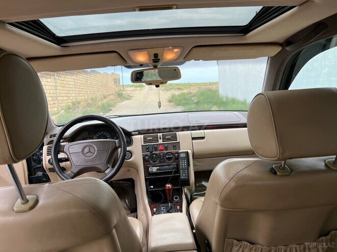 Mercedes E 230 1996, 330,126 km - 2.3 l - Bakı