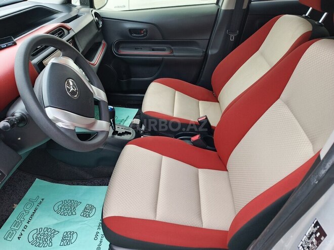 Toyota Aqua 2015, 93,700 km - 1.5 l - Bakı