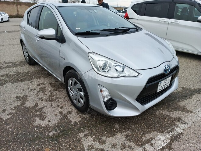 Toyota Aqua 2015, 93,700 km - 1.5 l - Bakı