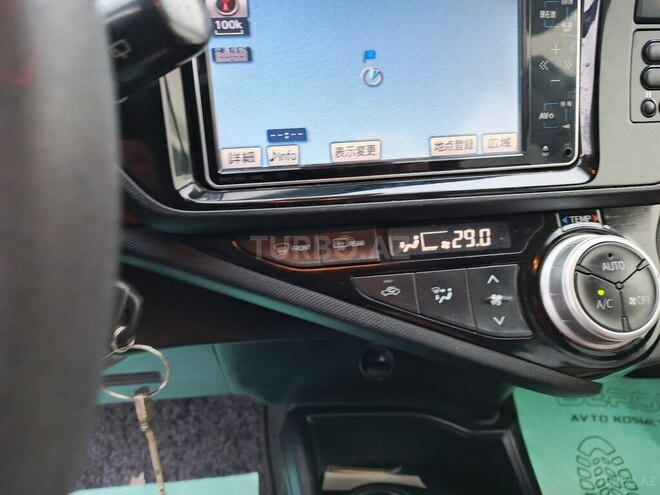 Toyota Aqua 2015, 93,700 km - 1.5 l - Bakı