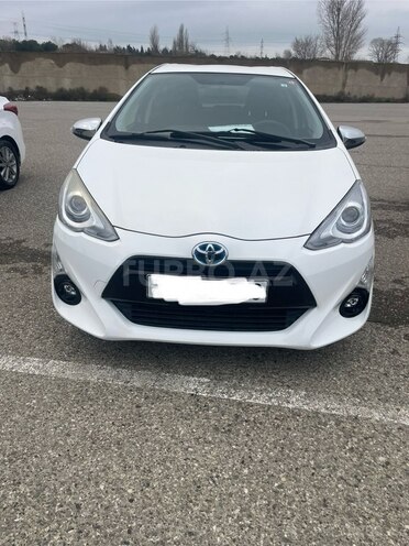 Toyota Aqua 2016, 131,500 km - 1.5 l - Bakı