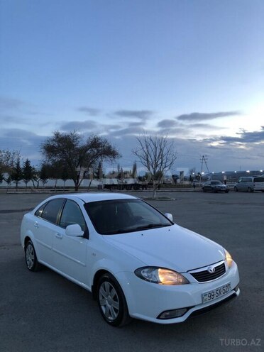 Daewoo Gentra 2013, 300,000 km - 1.5 l - Bakı