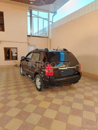 Hyundai Tucson 2007, 267,000 km - 2.0 л - Tovuz