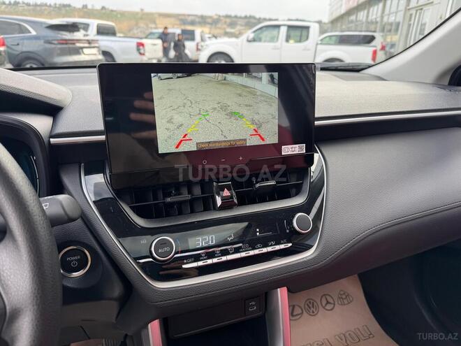 Toyota Corolla Cross-18