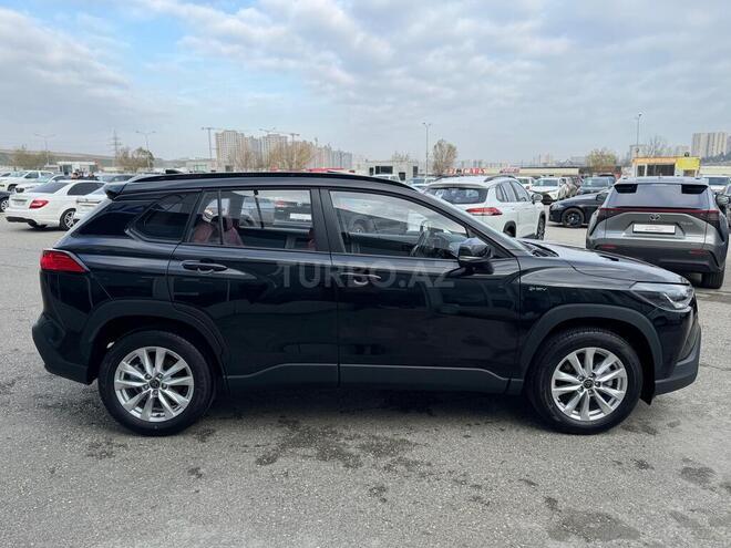 Toyota Corolla Cross-13