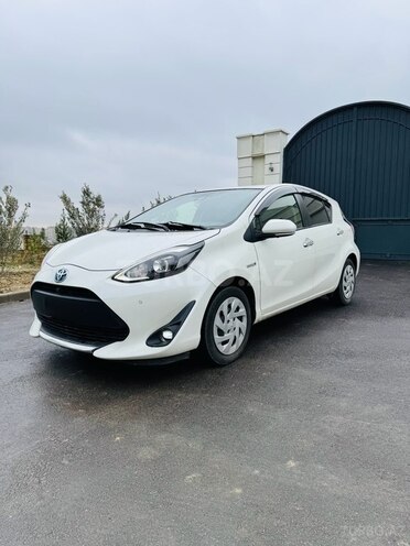 Toyota Aqua 2019, 96,000 km - 1.5 л - Bakı