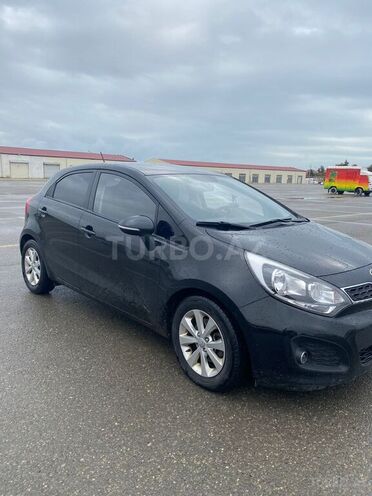 Kia Rio 2014, 215,000 km - 1.4 l - Bakı