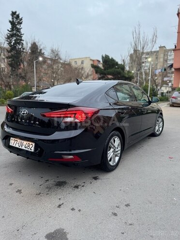 Hyundai Elantra 2019, 60,100 km - 2.0 l - Bakı