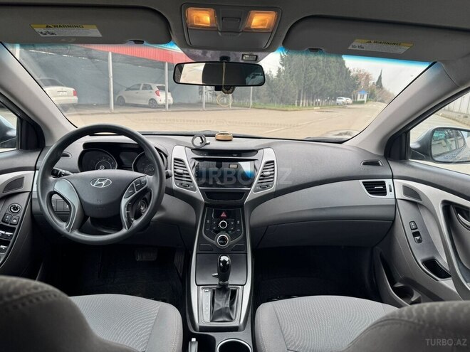 Hyundai Elantra 2015, 142,000 km - 1.8 l - Bakı