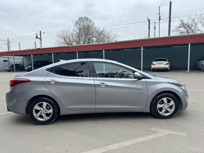 Hyundai Elantra 2015, 142,000 km - 1.8 l - Bakı