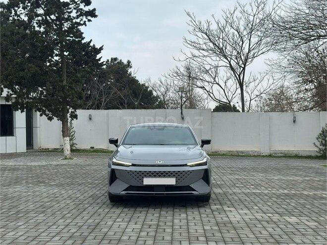 Changan Qiyuan A06 2024, 3,200 km - 1.5 л - Bakı