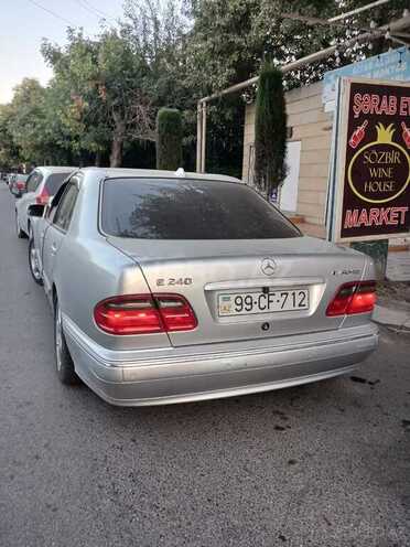 Mercedes E 240 2000, 386,000 km - 2.4 l - Ağcabədi