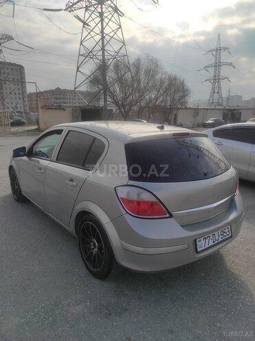 Opel Astra 2007, 268,000 km - 1.4 л - Bakı