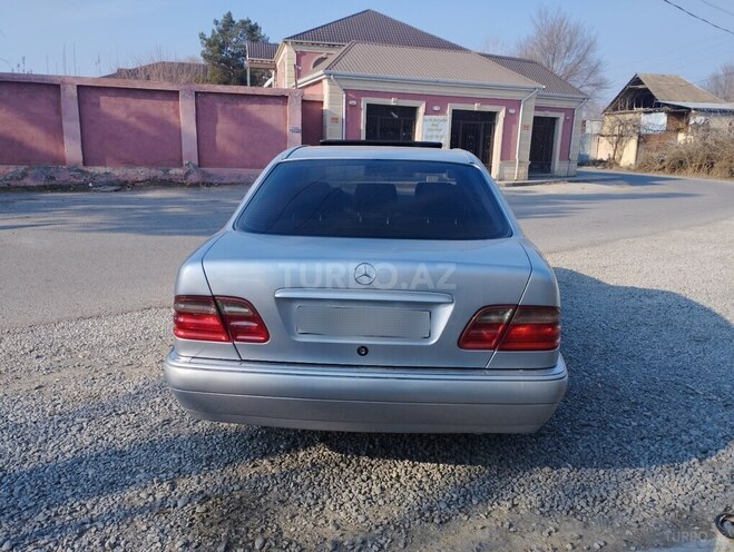 Mercedes E 200 1999, 460,000 km - 2.0 l - Kürdəmir