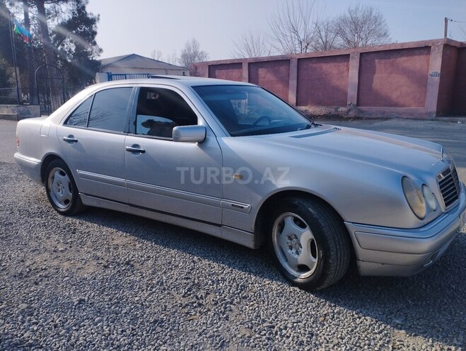 Mercedes E 200 1999, 460,000 km - 2.0 l - Kürdəmir