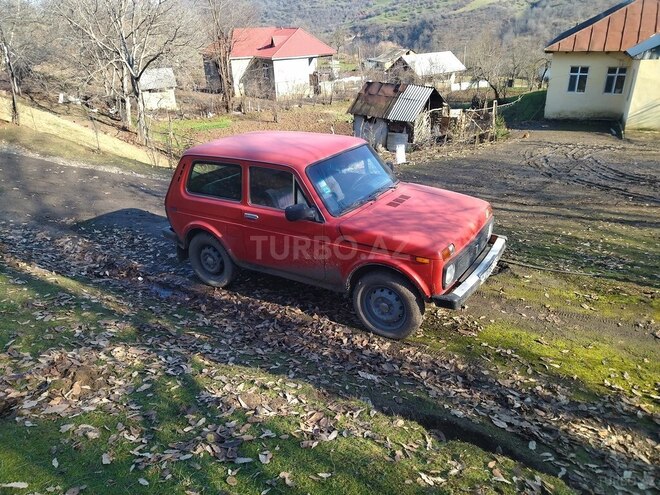 LADA (VAZ) Niva 1995, 144,000 km - 1.7 l - Lerik