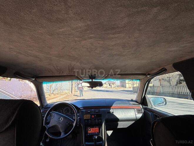 Mercedes E 280 1996, 390,000 km - 2.8 л - Şəmkir