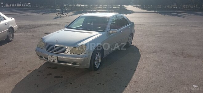 Mercedes C 240 2002, 270,000 km - 2.4 l - Mingəçevir