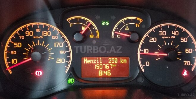 Fiat Doblo-8