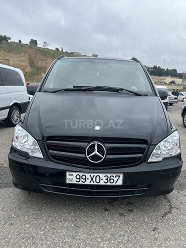 Mercedes Viano-1
