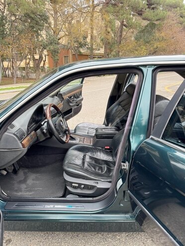 BMW 735 1997, 390,000 km - 3.5 l - Bakı