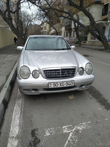 Mercedes C 320 2001, 300,000 km - 3.2 l - Bakı