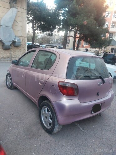 Toyota Vitz 2000, 237,000 km - 1.0 l - Bakı