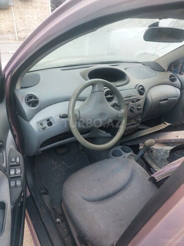 Toyota Vitz 2000, 237,000 km - 1.0 l - Bakı