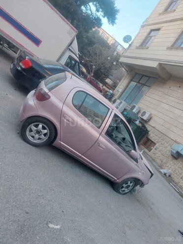 Toyota Vitz 2000, 237,000 km - 1.0 l - Bakı